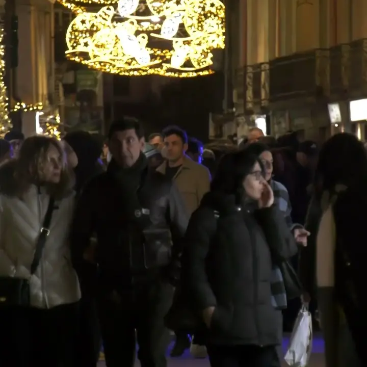 Il quartiere Lido di Catanzaro si accende con “Il mare d’inverno”\n
