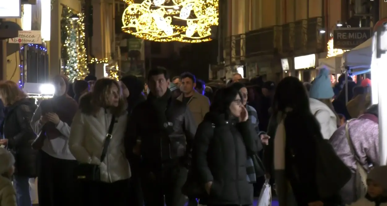 Il quartiere Lido di Catanzaro si accende con “Il mare d’inverno”\n