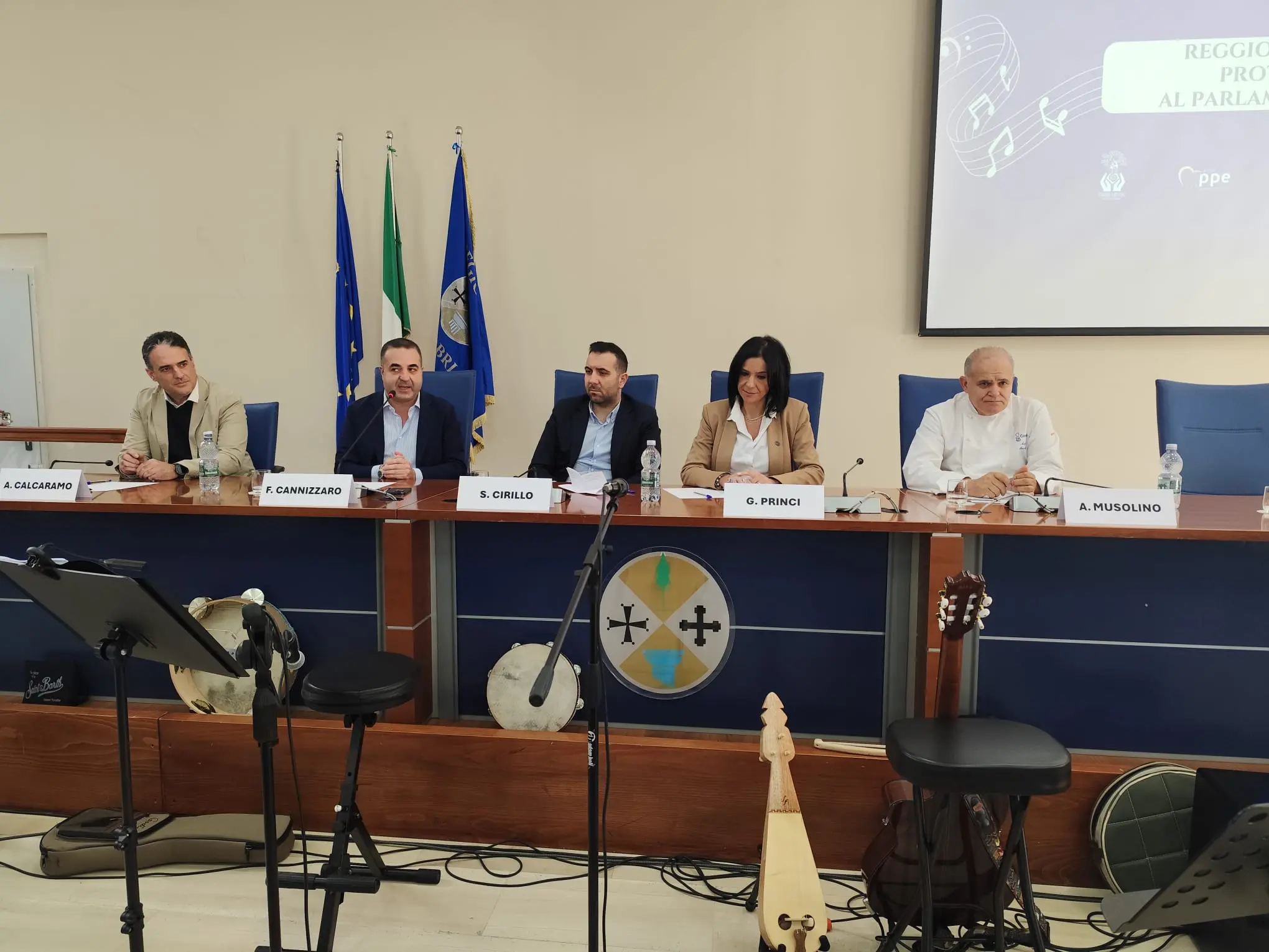 “Christojenna”, la scommessa di Giusi Princi per conquistare l’Europa: «Portiamo l’anima del Natale calabrese a Bruxelles»\n