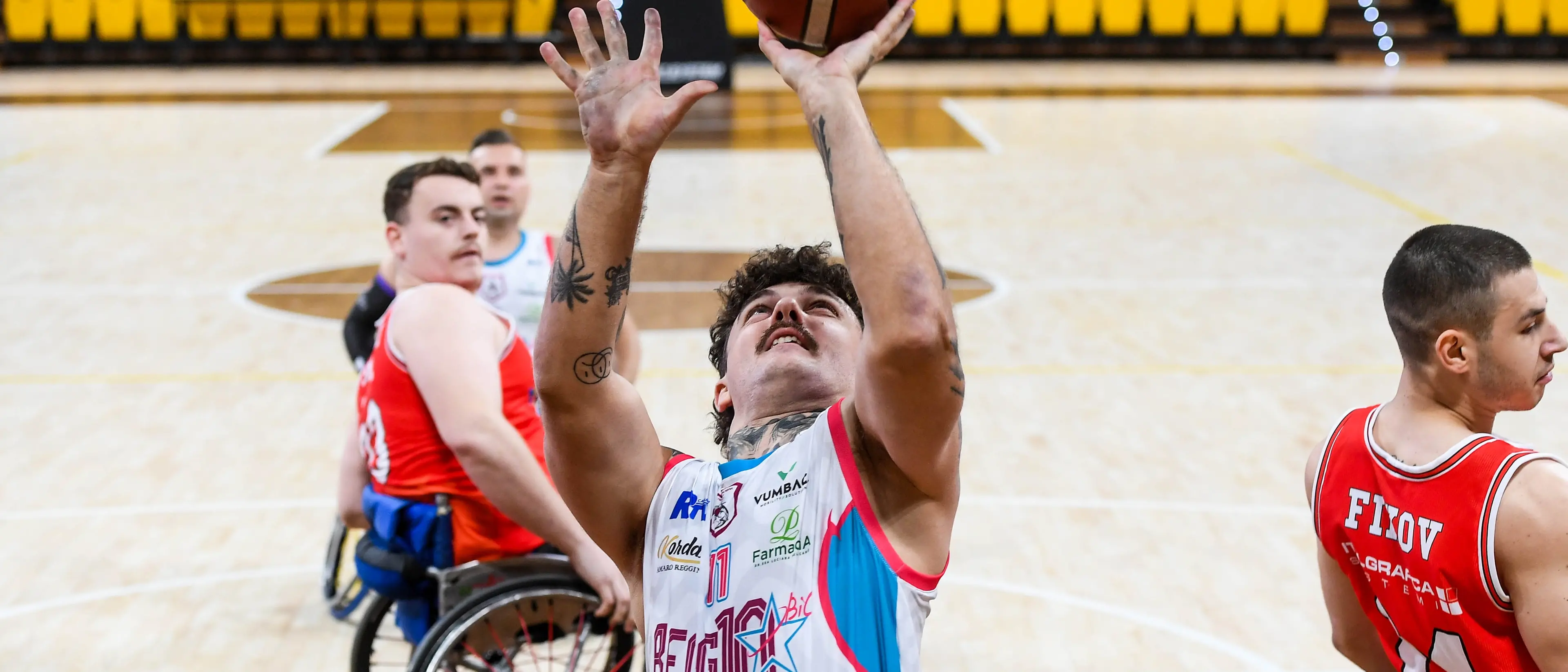 Reggio BiC straripante: Vicenza travolta 77-37, vittoria pesante per la corsa salvezza\n