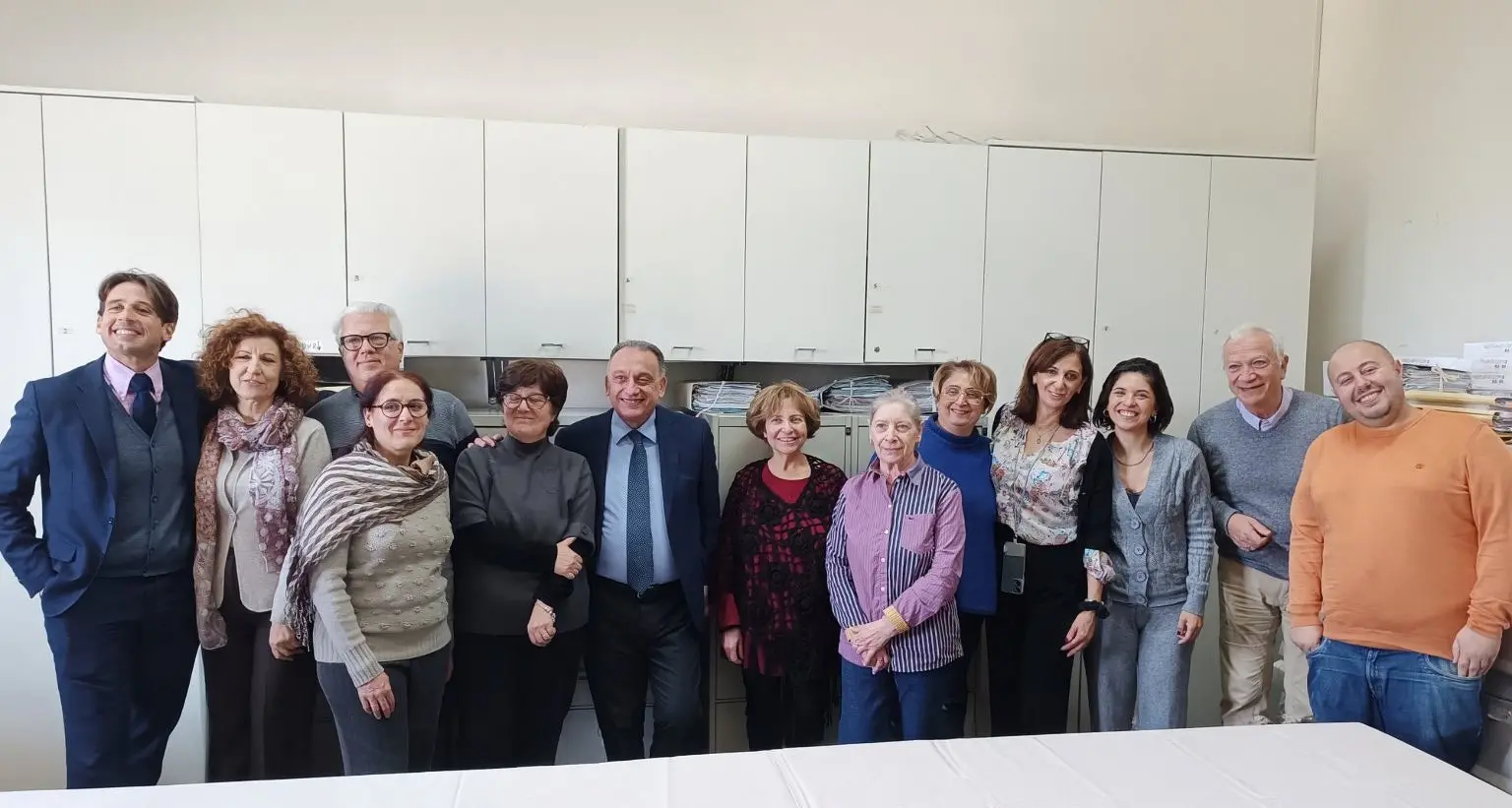 Il dirigente dell’avvocatura comunale Saverio Molica va\u00A0in pensione:\u00A0momento di festa a Palazzo de Nobili\u00A0\n