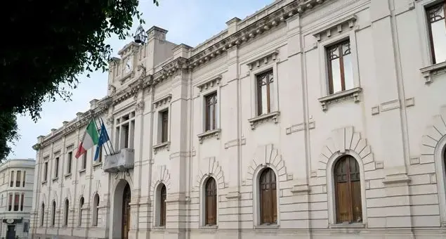 Crisi comune Reggio, Cuzzola: «La democrazia degli apparati e il vuoto del governo locale»\n