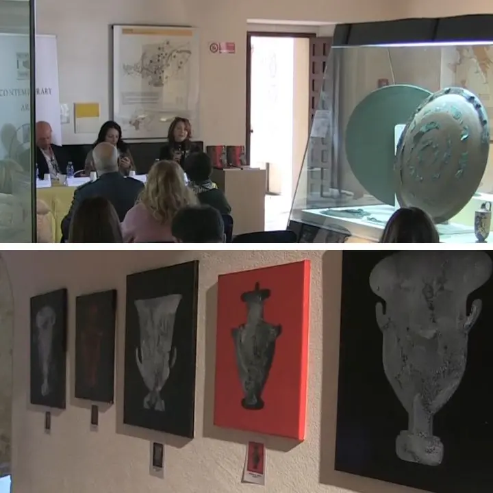 Mostra Archetypos: al Museo di Vibo l’incontro tra i vasi della pittrice\u00A0Giko e i reperti della Magna Grecia