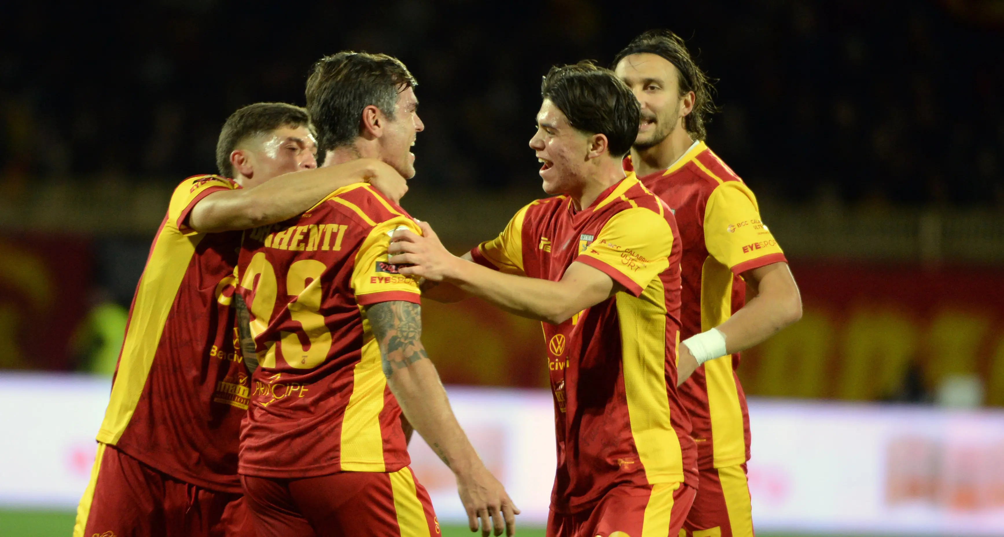 Catanzaro, esame Modena nel giorno dell’Immacolata: Aquilani valuta il 3-5-2\n