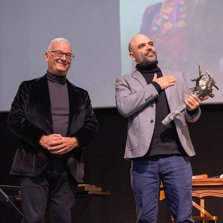 Cittanova, a Roberto Saviano\u00A0 il\u00A0Premio “Ulivo Mediterraneo” 2025\n