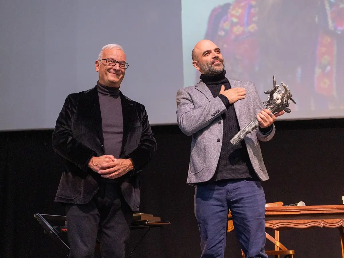 Cittanova, a Roberto Saviano\u00A0 il\u00A0Premio “Ulivo Mediterraneo” 2025\n