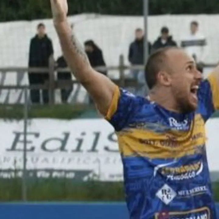 Promozione A, il Kratos vince il derby di Bisignano\u00A0trascinato da Surace: «Mi sento bene,\u00A0scendo in campo con entusiasmo»\n