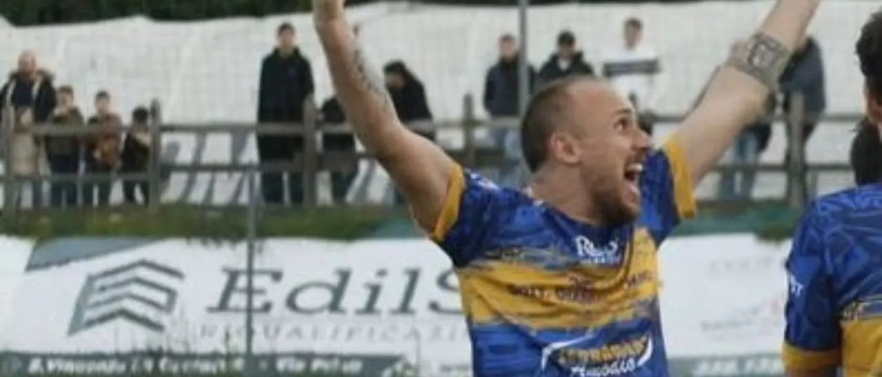 Promozione A, il Kratos vince il derby di Bisignano\u00A0trascinato da Surace: «Mi sento bene,\u00A0scendo in campo con entusiasmo»\n