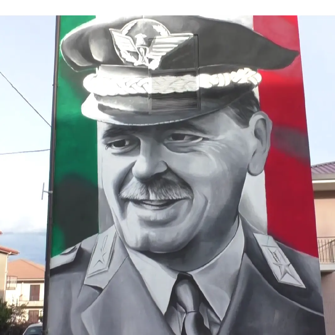 Girifalco, l'arte come memoria: restaurato il murale dedicato al Generale Carlo Alberto Dalla Chiesa