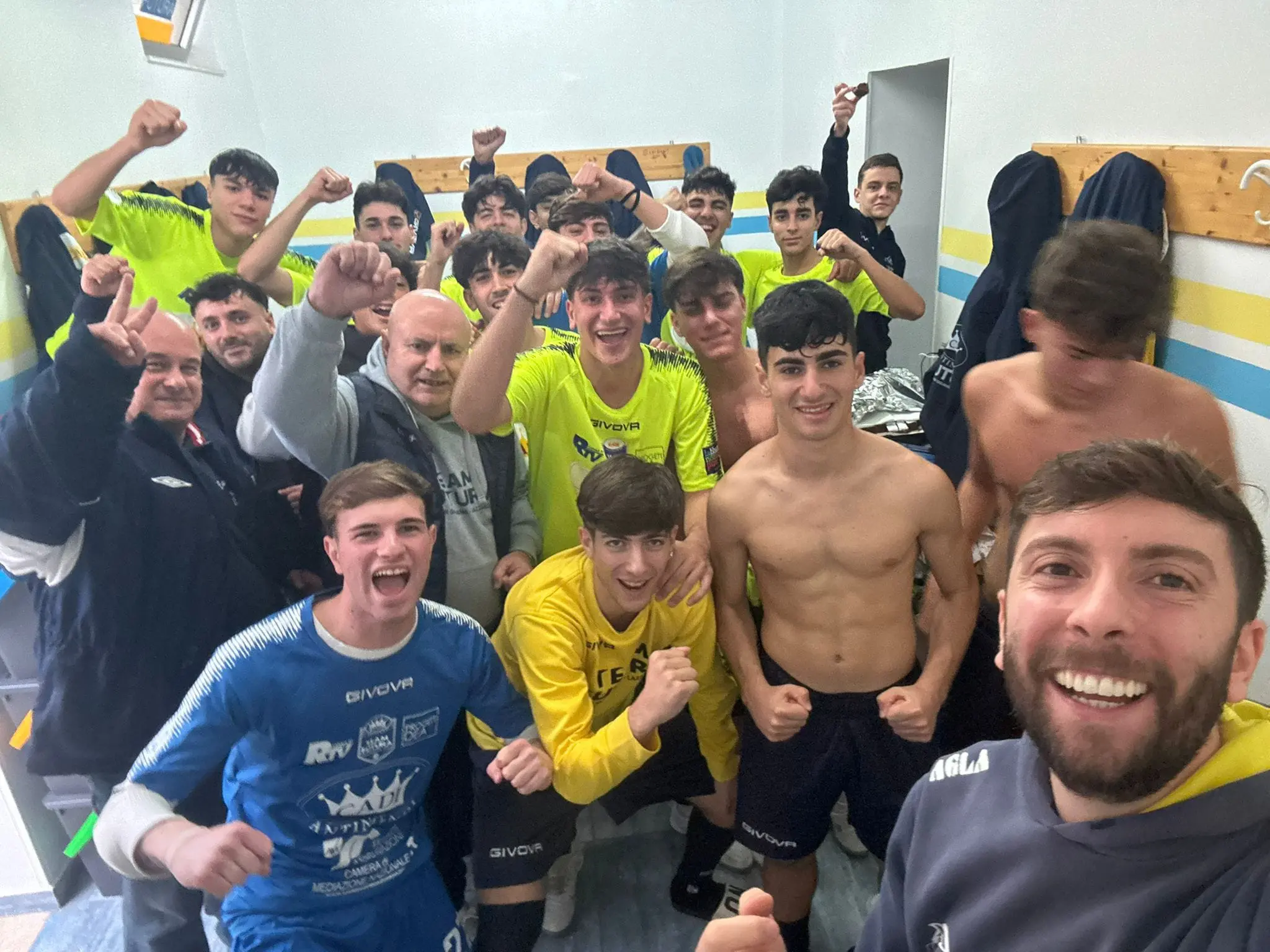 Continua la corsa dell’Under 19 della Cadi Antincendi Futura: 5-1 nel re-match contro la Pirossigeno Cosenza\n