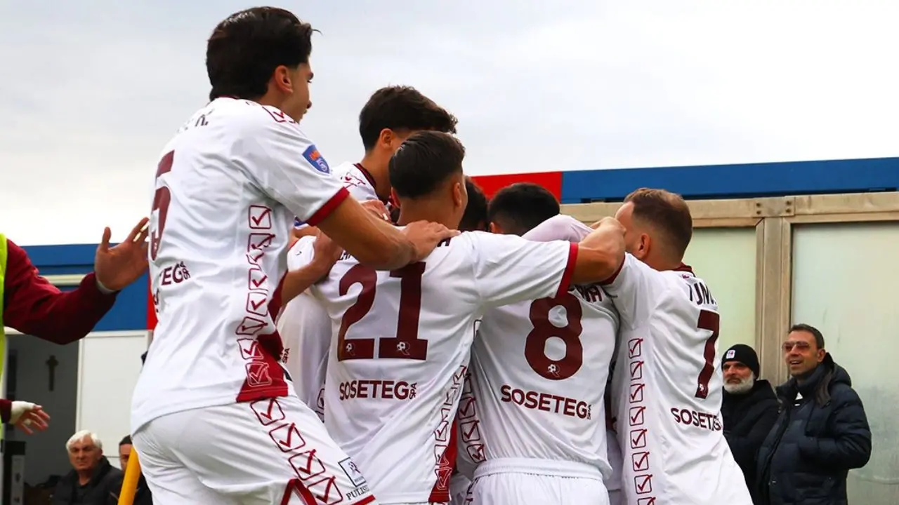 Serie D,\u00A0terza vittoria consecutiva per la Reggina. Il Sambiase cade contro il Milazzo\n