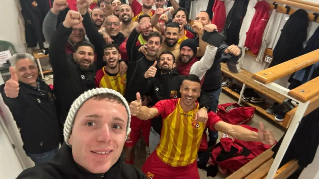 Terza Categoria, l’impeto del Fulmine Sorianello e di bomber Carchidi sommerge la capolista Serra San Bruno. Tris del Pernocari\n