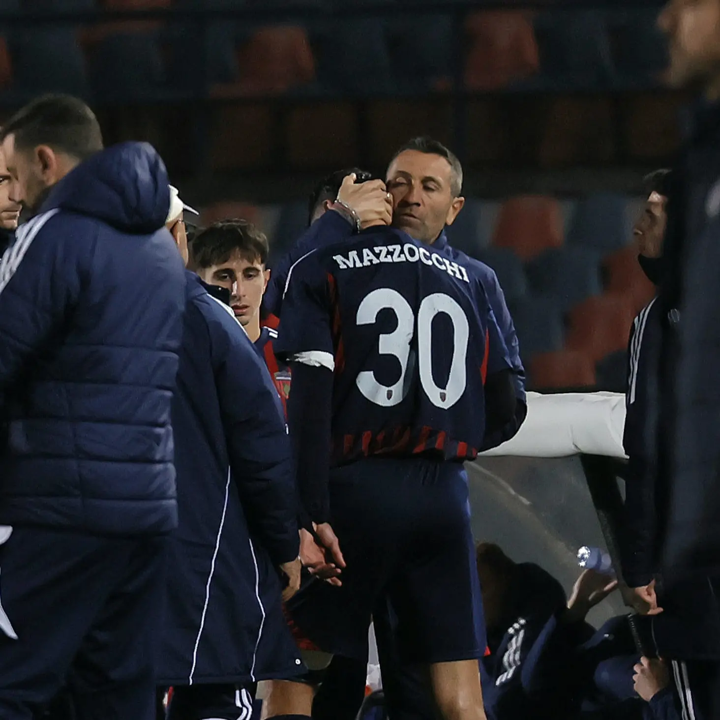 Cosenza-Picerno 1-0, Buscè: «Vorrei dare riposo a qualcuno ma non posso. Orgoglioso di tutti»