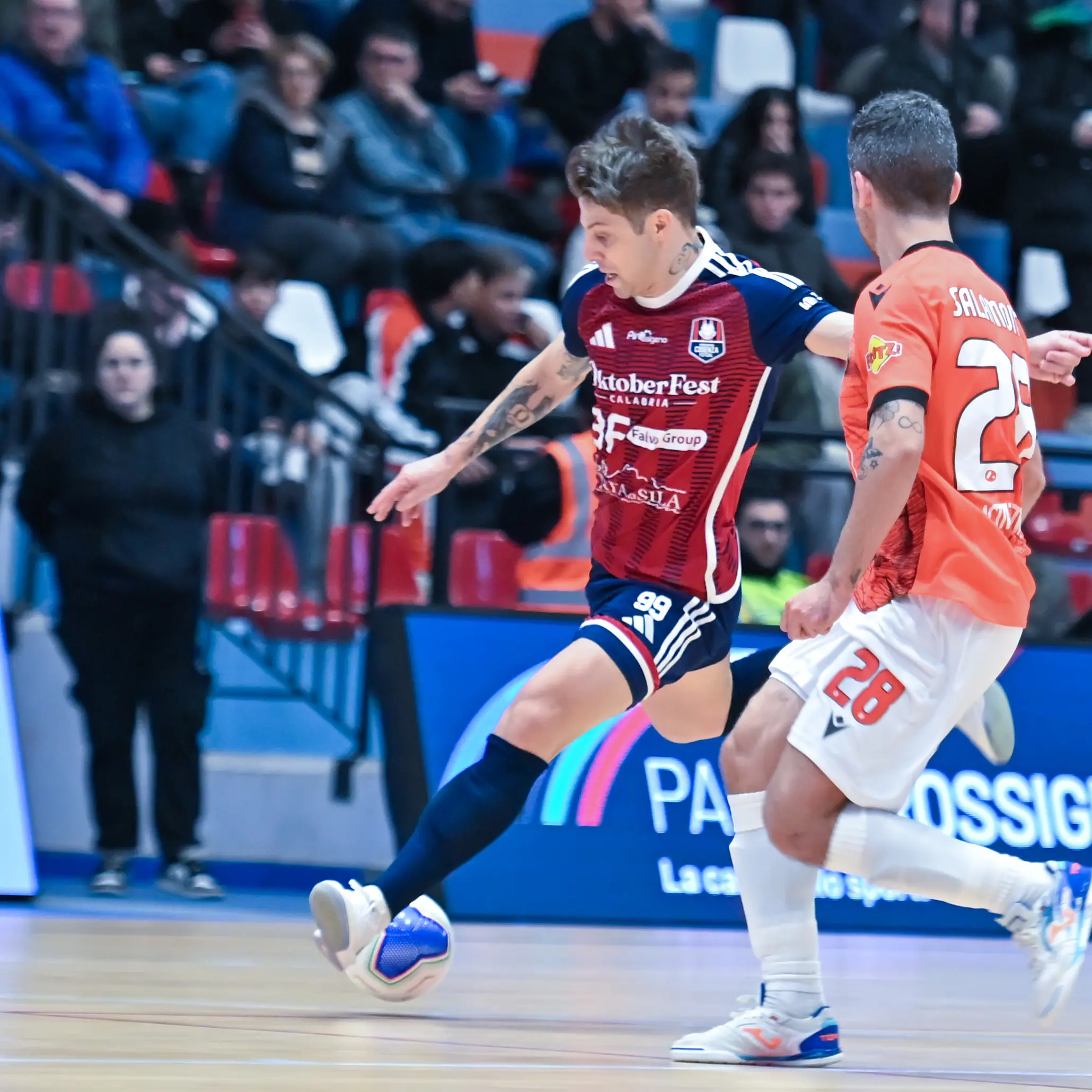 Futsal, Pirossigeno Cosenza-Active Network 1-3: p\u00A0er i lupi la beffa arriva nel finale\u00A0\n