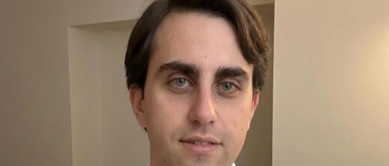 Un giovane dottore calabrese punto di riferimento dell’Epatologia: Francesco De Maria vince il Premio Claudio Puoti\n