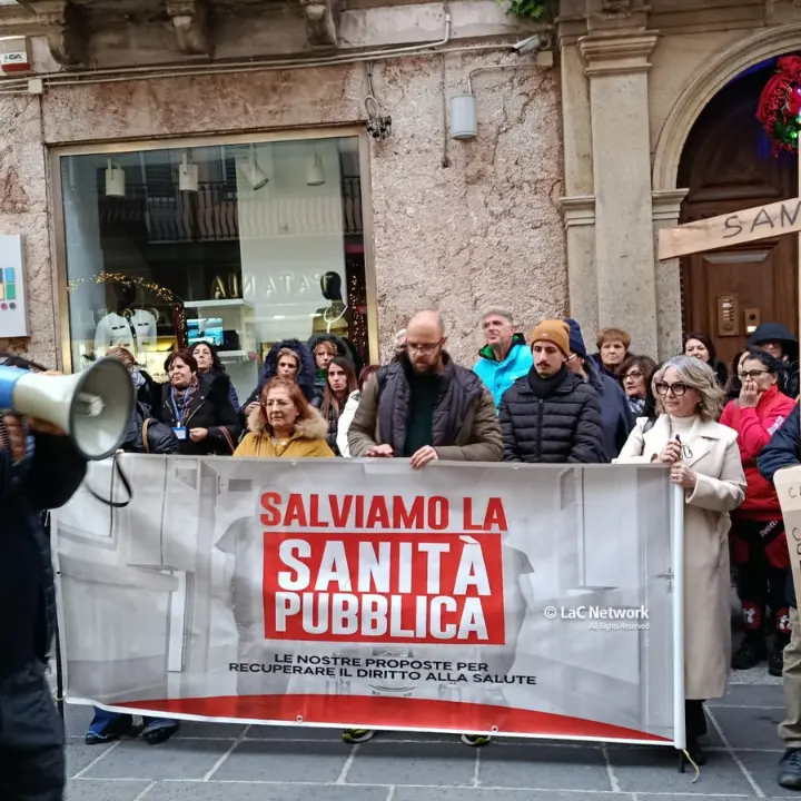 Sanità vibonese, Pietropaolo (Dsp) stigmatizza il silenzio di Pitaro e Mangialavori: «Perché stanno zitti?»\n
