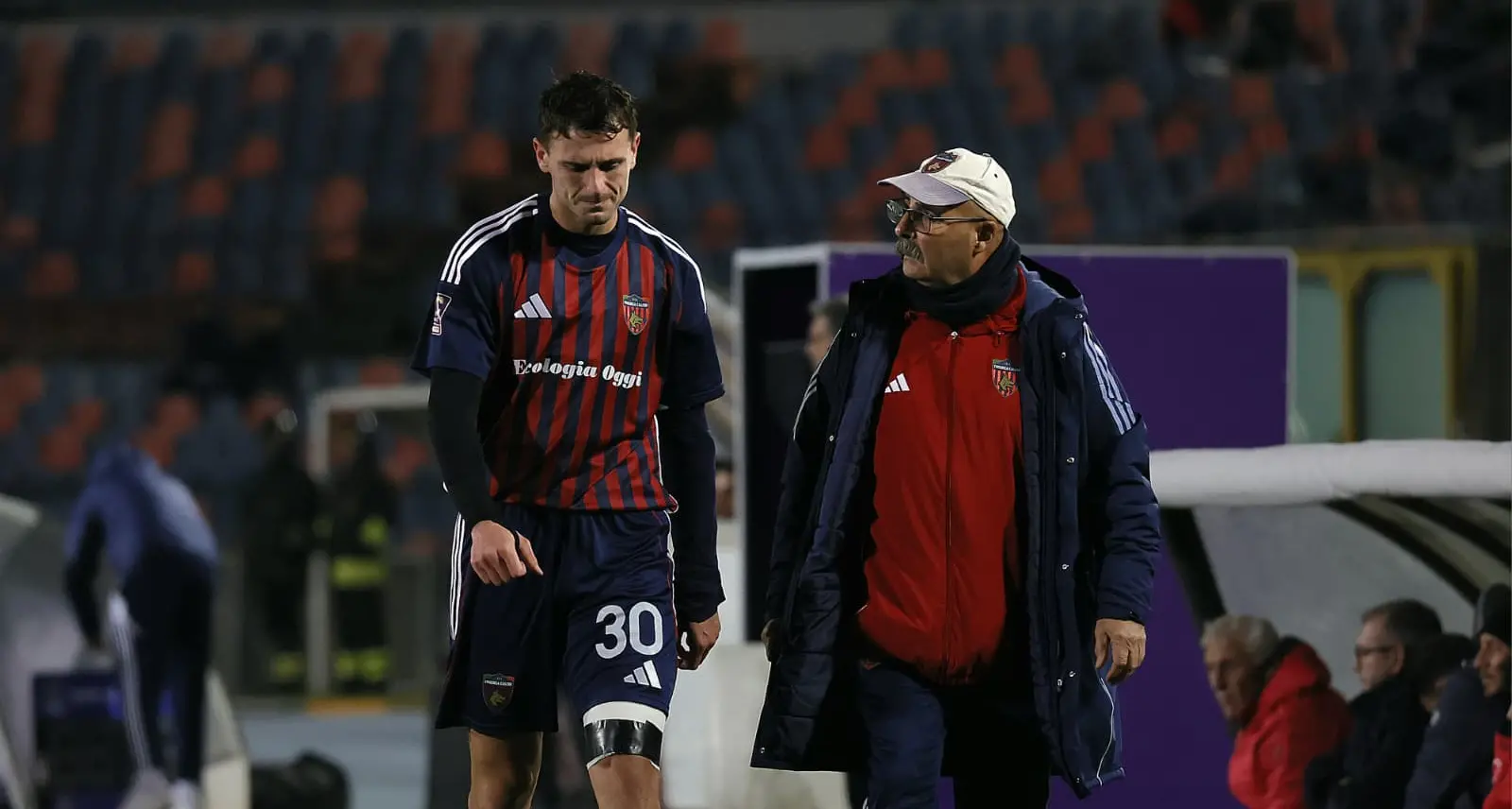 Cosenza, si rivede Mazzocchi: le condizioni dell’attaccante dopo l’operazione alla spalla\n