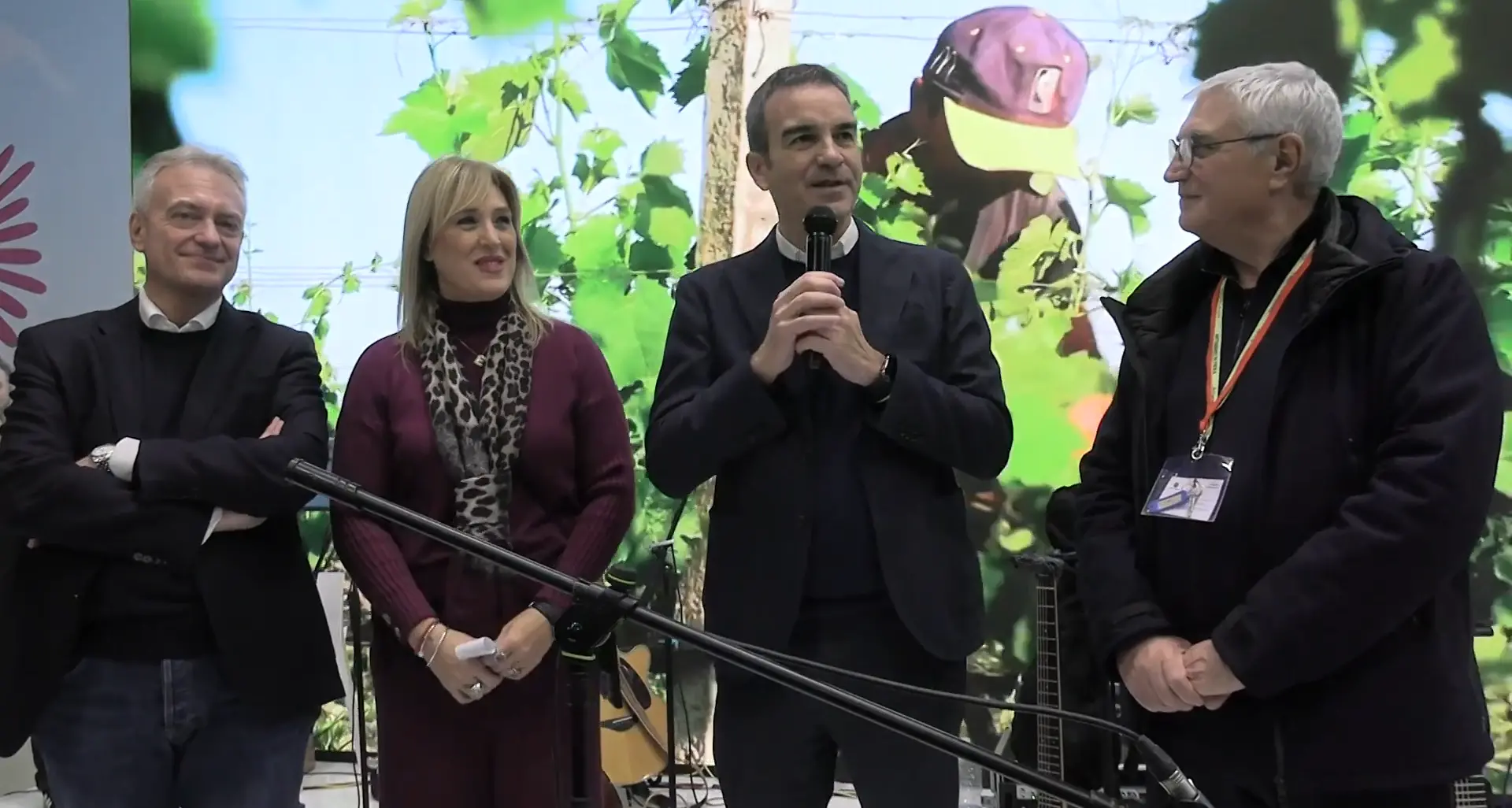 Occhiuto ad Artigiano in Fiera