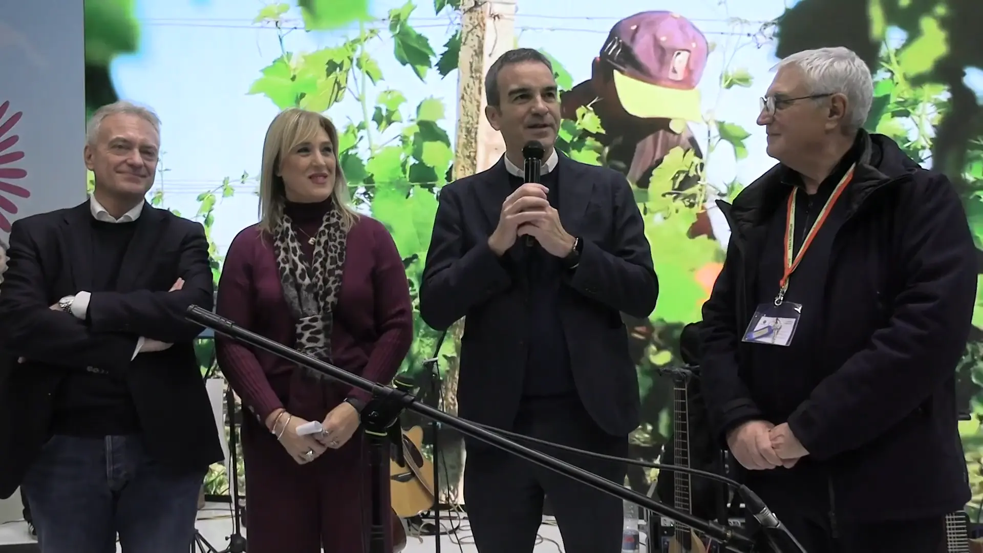 Occhiuto ad Artigiano in Fiera