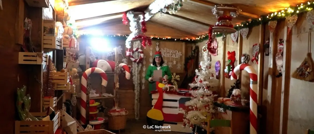 Praia a Mare accende il Natale: inaugurato il Villaggio di Babbo Natale, tra percorsi fiabeschi e luci colorate\n