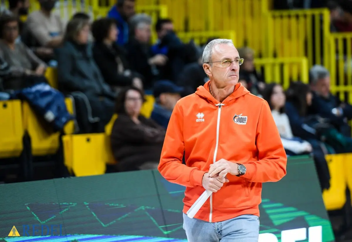 Redel Viola Reggio, Cadeo commenta il derby: «Vittoria di squadra. Questo è un girone incredibile»\n