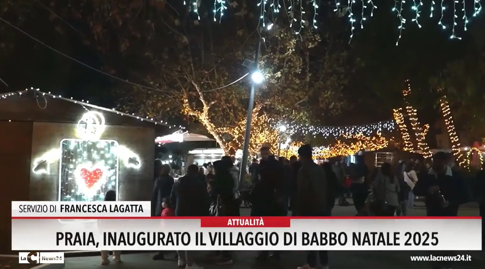 Praia, inaugurato il villaggio di Babbo Natale 2025