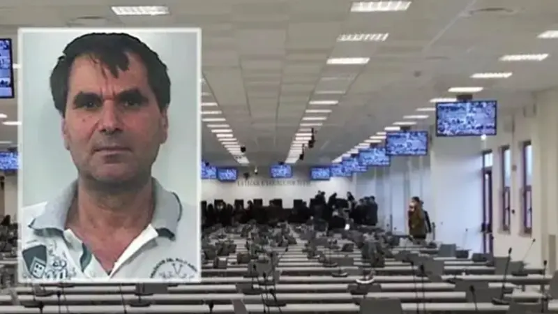 <p>L'aula bunker di Lamezia e nel riquadro Luigi Mancuso</p>\\n