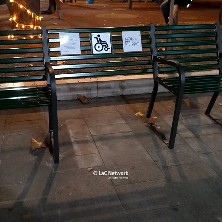 A Praia a Mare\u00A0inaugurata\u00A0la “panchina solidale” in memoria di Filippo Matellicani, scomparso a 33 anni per leucemia\n