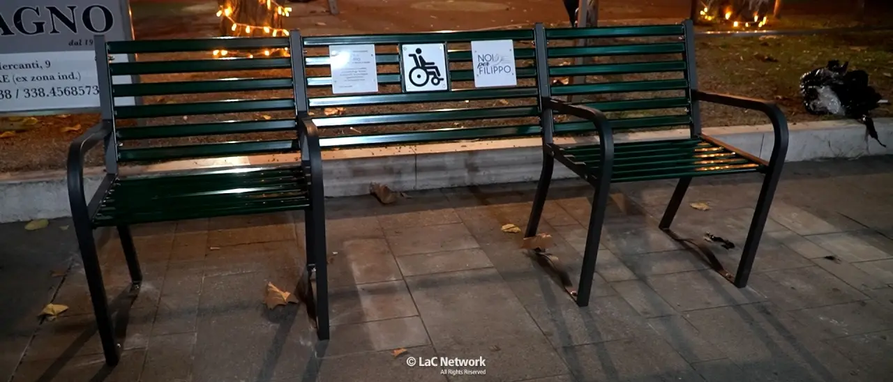 A Praia a Mare\u00A0inaugurata\u00A0la “panchina solidale” in memoria di Filippo Matellicani, scomparso a 33 anni per leucemia\n