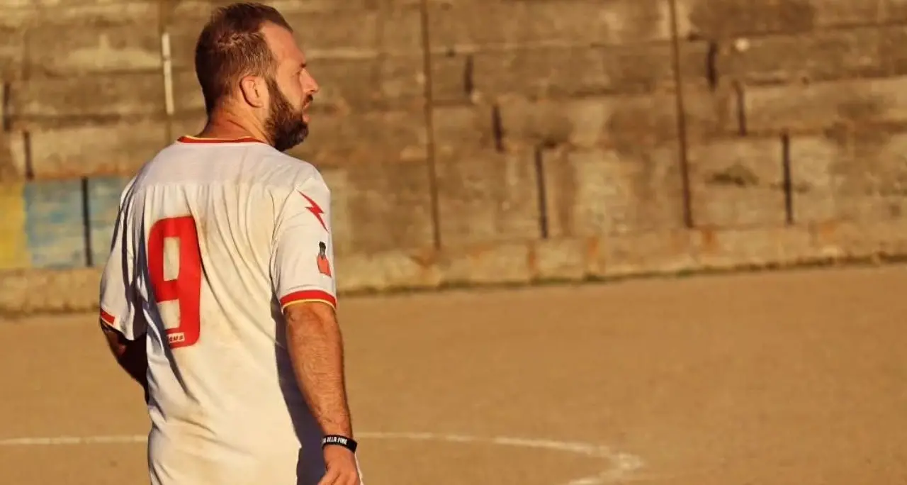 Dilettanti, bomber Rascaglia pronto a segnare per il San Ferdinando: «Felice di ritornare, ricordo ancora il mio gol salvezza»\n