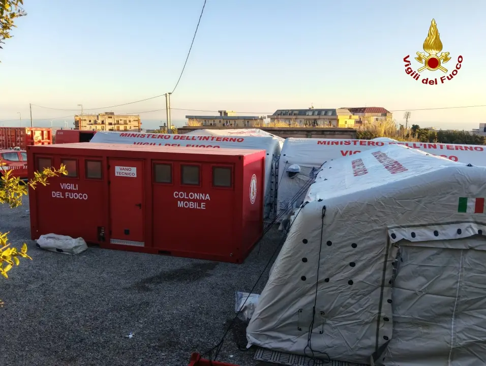 A Catanzaro l’esercitazione regionale dei vigili del fuoco: simulato sciame sismico con scosse fino a magnitudo 4