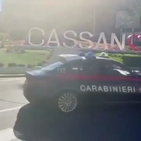 Cassano all’Ionio, è un 45enne il presunto responsabile dell’incendio ad un bar del centro