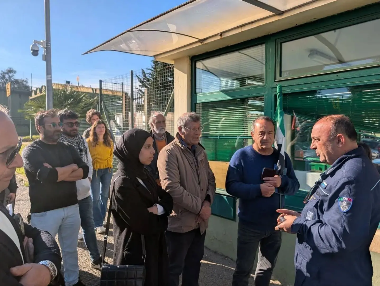 Blitz a sorpresa di Lucano al carcere di Corigliano: «Vicinanza a Al-Baddawi»\n