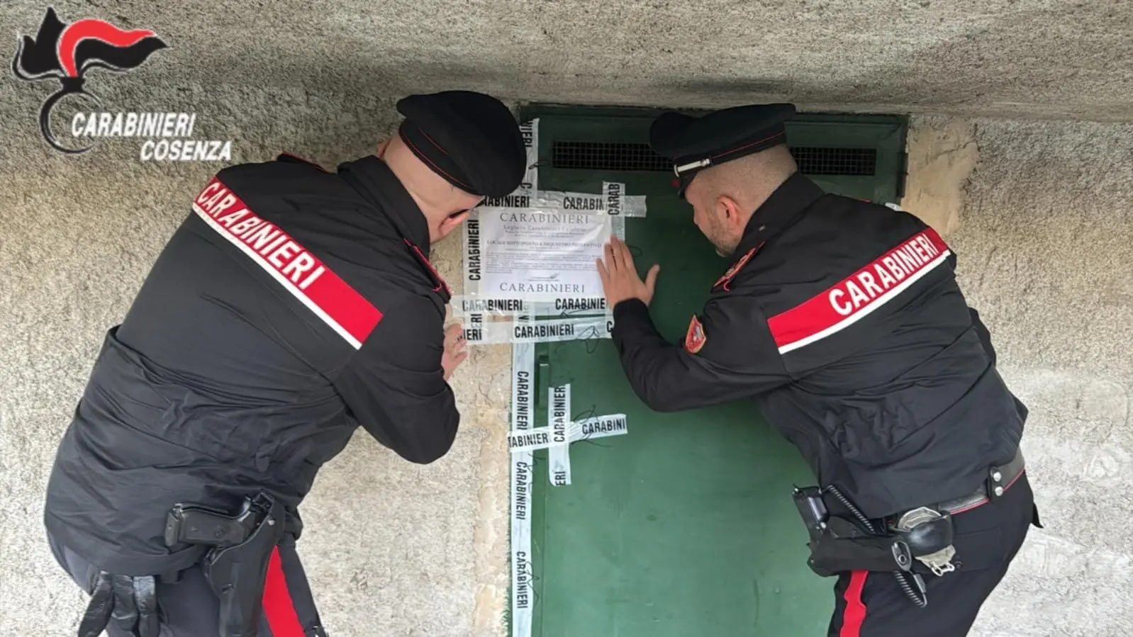 Corigliano Rossano, fittava locale fatiscente a\u00A0extracomunitari: denunciato per favoreggiamento dell’immigrazione clandestina\n