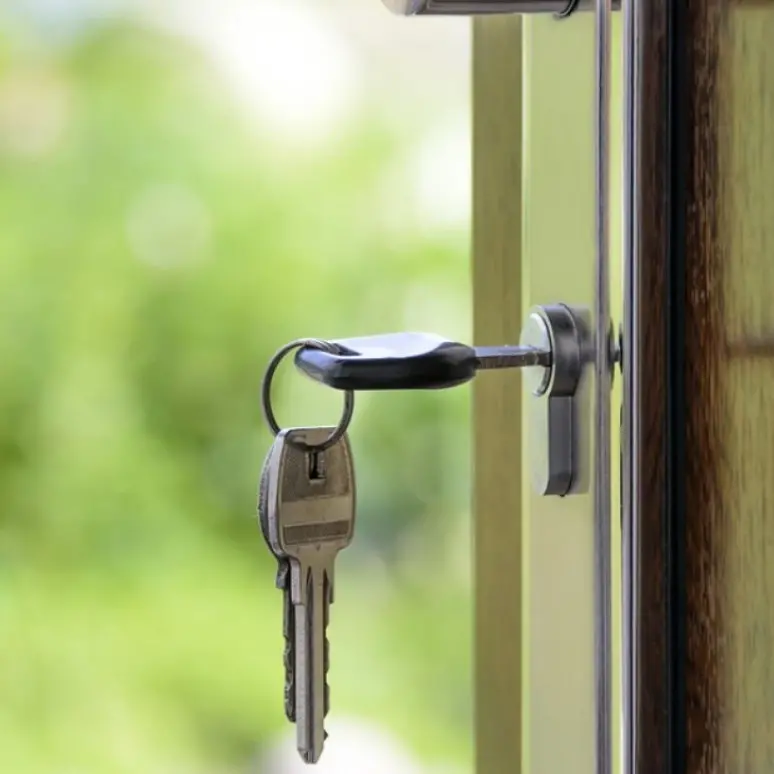 Acquistare\u00A0un immobile ad alta efficienza energetica, a Crotone e Catanzaro\u00A0i richiedenti più giovani