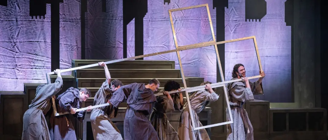 Forza venite gente, fa tappa a Crotone il musical che racconta con forza e poesia la storia di San Francesco d’Assisi\n