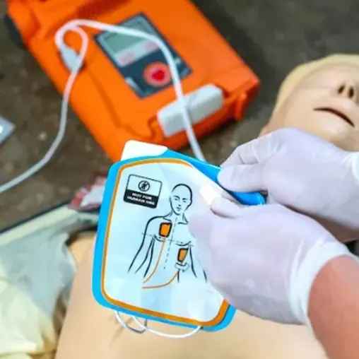 Certificazione per l’uso del defibrillatore, al via un corso organizzato dal Comune di Drapia\n