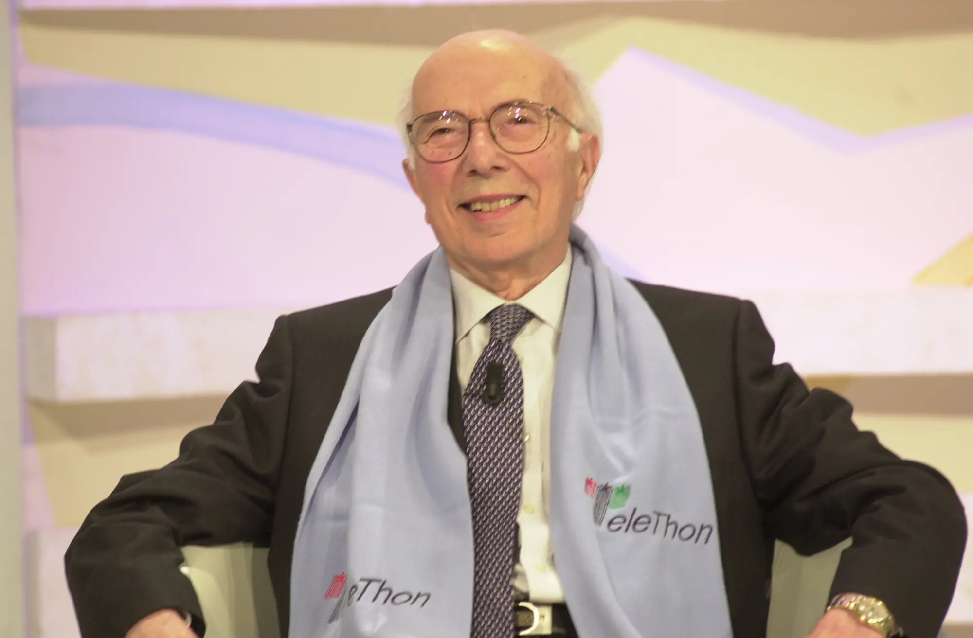 Catanzaro ricorda Renato Dulbecco a 50 anni dal premio Nobel:\u00A0«Insigne scienziato a cui la città diede i natali»\n