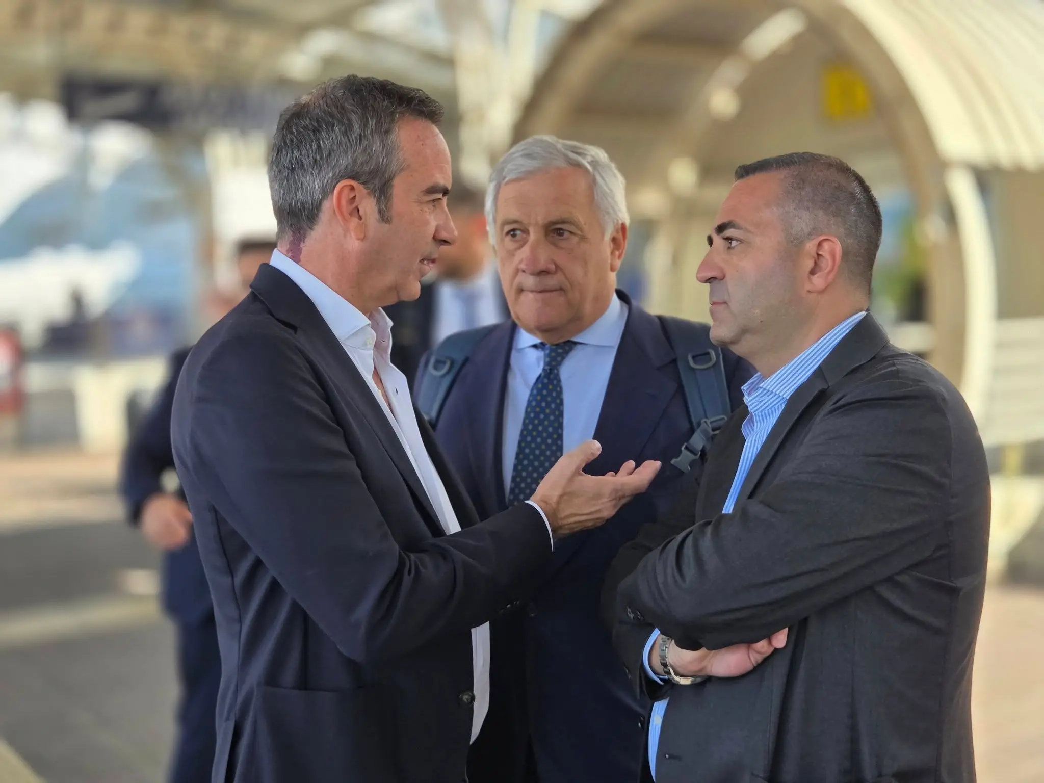 Occhiuto-Tajani, tregua\u00A0dopo l’incontro in segreteria ma la corrente del governatore ridisegna Forza Italia in Parlamento\n