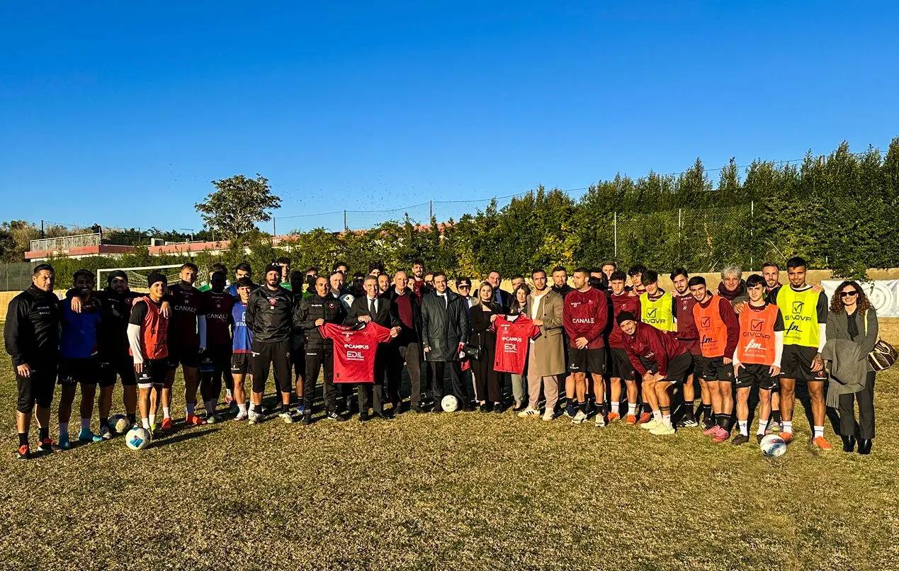 Reggina, la Governance di eCampus in visita al Sant’Agata\n