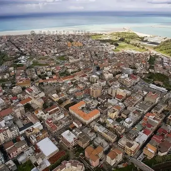 Furti in attività commerciali di Gioia Tauro, i proprietari: «Denunciate e non acquistate da canali sospetti»\n