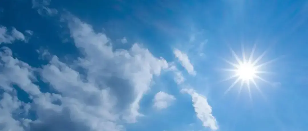 Sole e cieli sereni in Calabria nei prossimi giorni: nessun rischio di pioggia (ma non per molto)\n