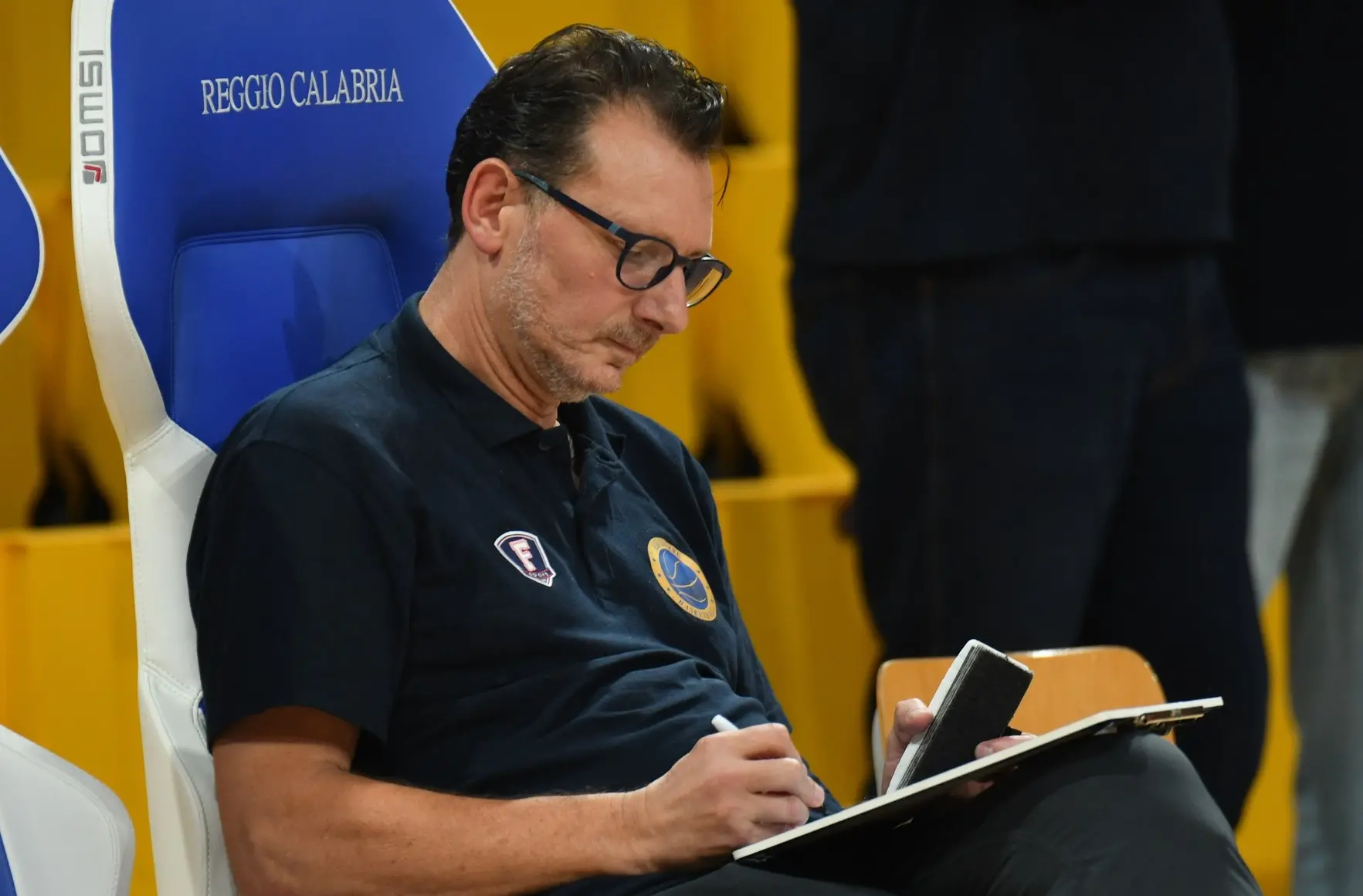 Inguaggiato dopo il derby: «Vittoria pesante, ora testa al Cocuzza. I principali avversari siamo noi stessi»\n