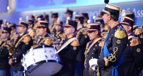 A Reggio Calabria il villaggio della Polizia di Stato: il grande concerto al Teatro Cilea in diretta su LaC