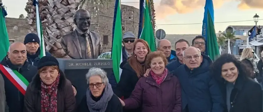 Pantelleria ricorda il dottor Michele Zurzolo, svelato il busto del medico originario di Cittanova\n