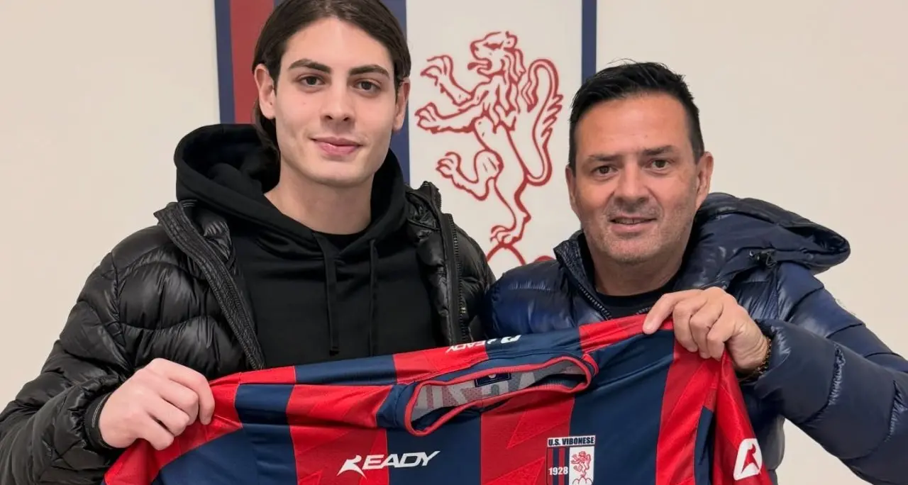 Serie D, la Vibonese riabbraccia Jacopo Del Bello: il portiere torna a vestire la maglia rossoblù