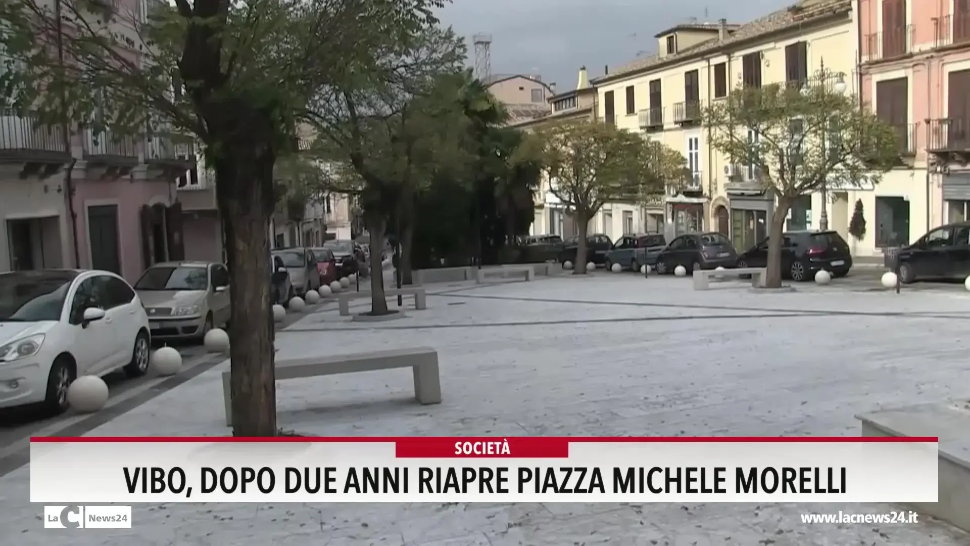 Vibo, dopo due anni riapre piazza Michele Morelli