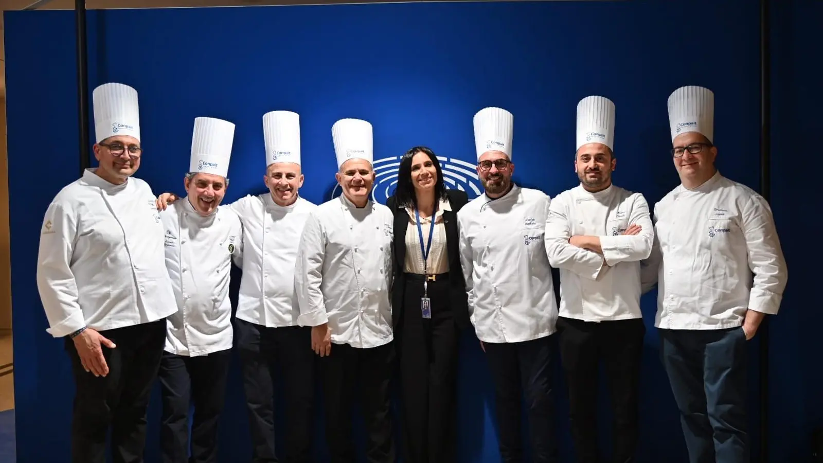 Il gusto della Calabria conquista Bruxelles: Conpait protagonista all’Europarlamento con le eccellenze dolciarie regionali\n