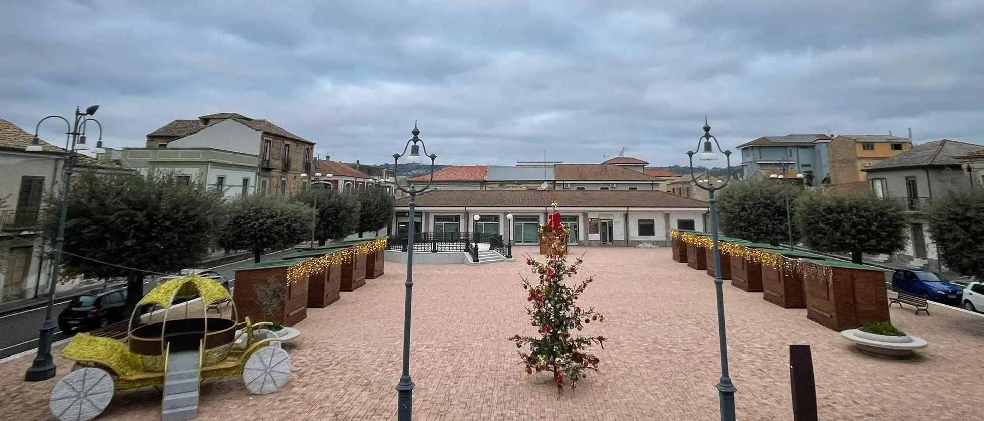 Mileto, domenica in piazza Italia l’inaugurazione dei Mercatini di Natale\n