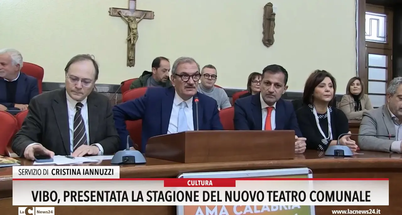 Vibo, presentata la stagione del nuovo teatro comunale